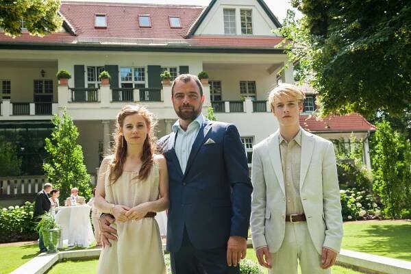 Schuld nach Ferdinand von Schirach - Das Cello - Promo - Josefine Preuß, Jürgen Maurer, Louis Hofmann