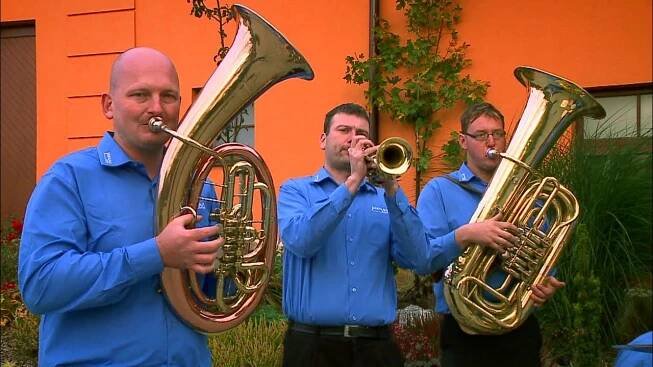 JÁSALKA BAND - Fláma