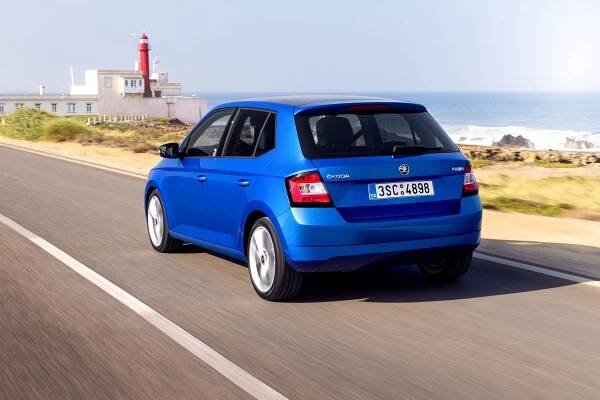 První test nové fabie. Stačí vám nejslabší motor?