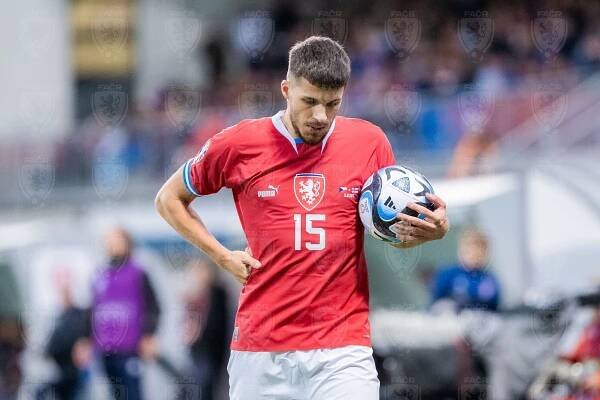 Kvalifikace EURO 2024: Česká republika - Faerské ostrovy 1:0 | Reprezentace | FOTBAL.CZ