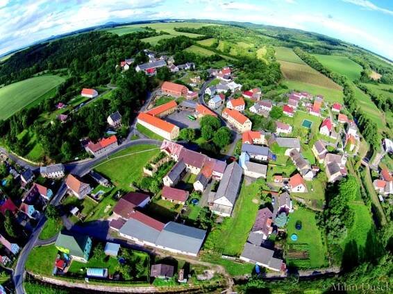 Drahobuz z ptačí perspektivy - Oficiální stránky obce Drahobuz