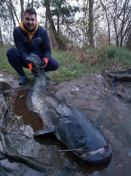 Aktuálně ze Sumčáku | SUMČÁK - Lov sumců na 1. sumcové vodě pro veřejnost v ČR