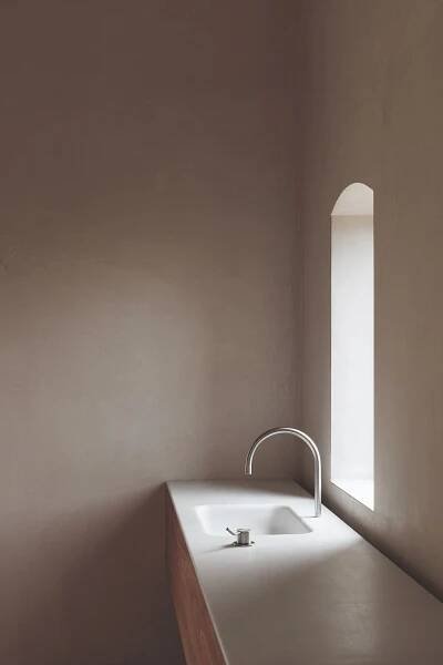 Home farm John Pawson bathroom