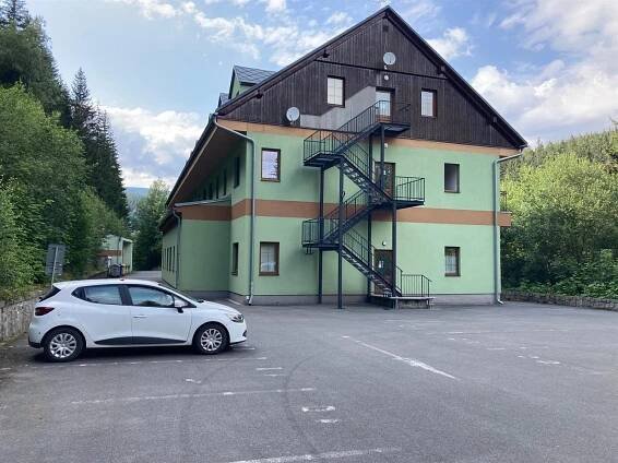 Prodej horského apartmánu 3+kk včetně vybavení v Karlově pod Pradědem | Reality.iDNES.cz 