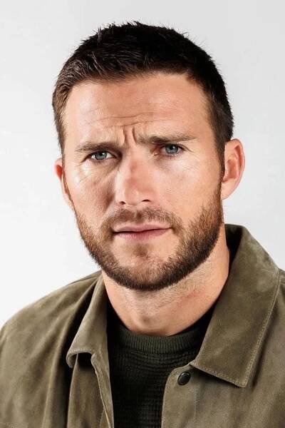 Scott Eastwood herec