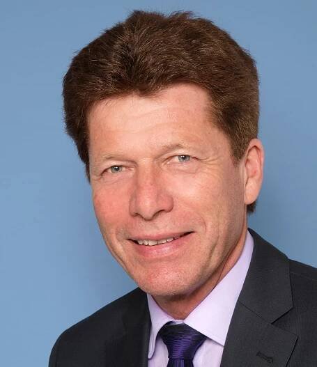 Claus Striebel