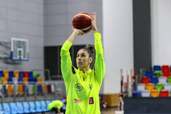 ZVVZ USK Praha - DSK Basketball Brandýs | ZVVZ USK Praha