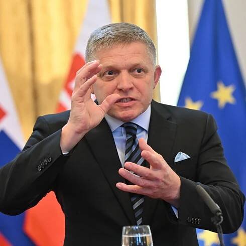 Vladimír Mertlík: Reportáž ze setkání vlastenců aneb Když se největší myslitelé sejdou na jednom místě