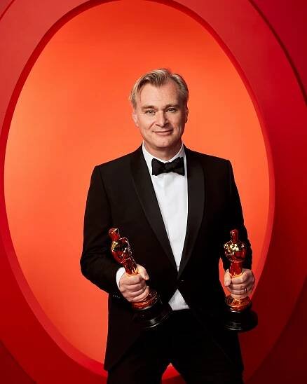 Pin by Hannah Catherine Photography on award portraits | Nolan film, Chris nolan, Christopher nolan