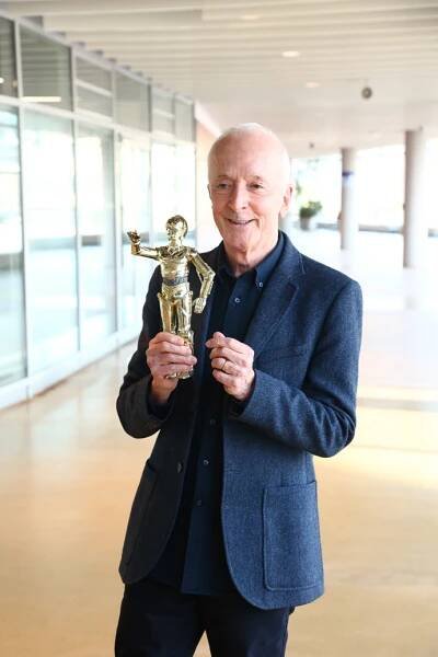 FOTO: Anthony Daniels potěšil fanoušky Star Wars. – stránka 4
