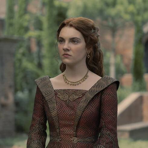 emily carey as young alicent hightower in house of the dragon hbo
