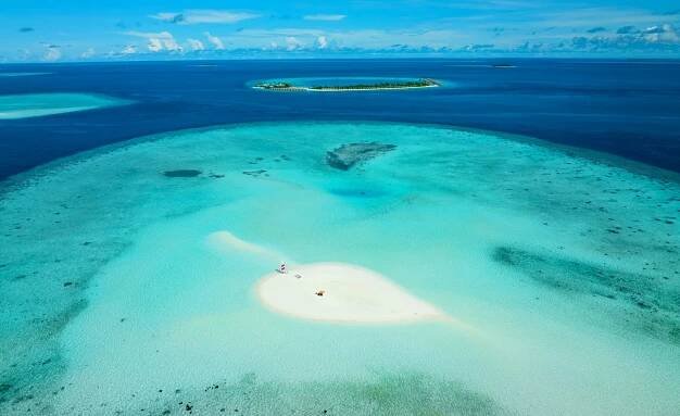 písčina - sandbank na Maledivách 