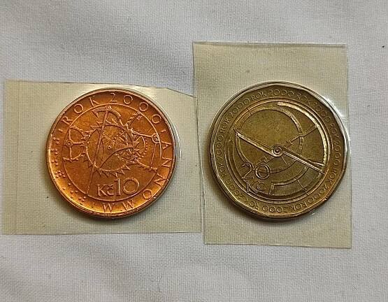 Vzácná 10kč a 20Kč 2000  milénium  BK  - Numismatika