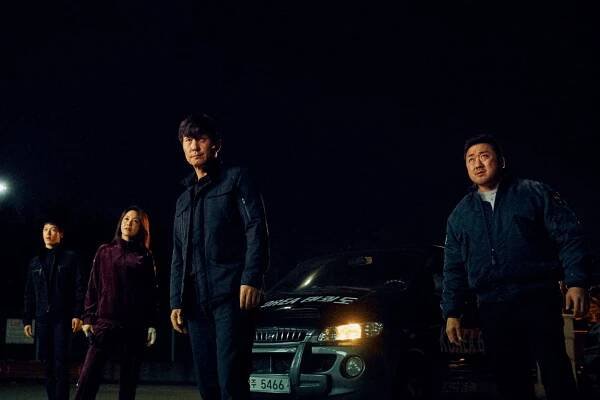 Ki-yong Jang, Ah-joong Kim, Sang-joong Kim, Dong-seok Ma - Nabbeun nyeoseokdeul: deo mubi - Z filmu