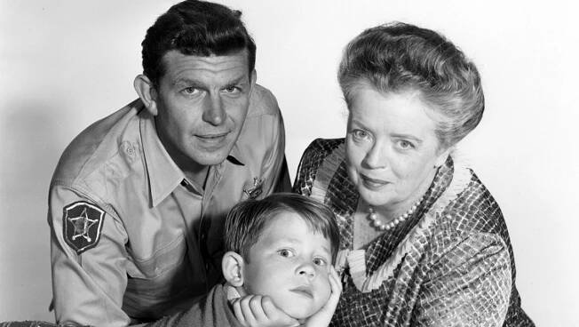 Andy Griffith, Ron Howard and Frances Bavier in The Andy Griffith Show