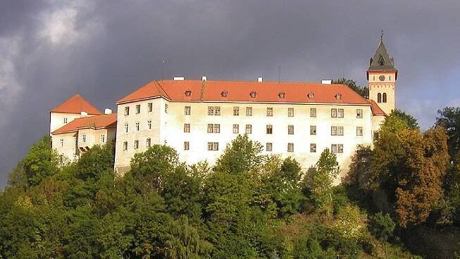Zámek Vimperk se dočká obnovy - Novinky