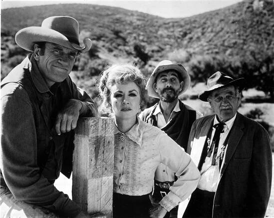50 years after it end, western 'Gunsmoke' is a streaming hit - Los Angeles Times