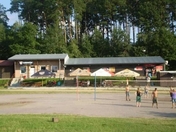 Autocamp Wilsonka na Dalešické přehradě carousel-image-6