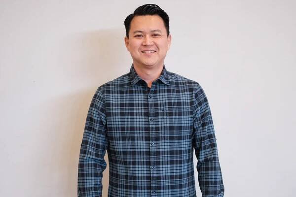 Jonathan Lee