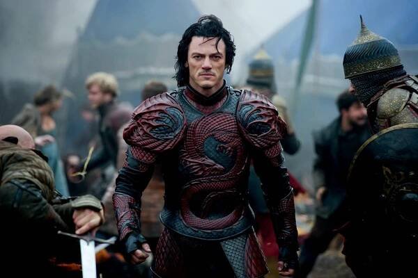 Drákula: Neznámá legenda | Dracula: Untold [55%] - Kritiky.cz