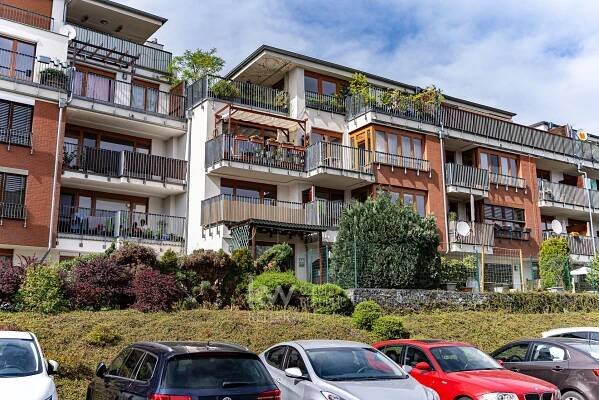 Prodej byty 3+kk, 82 m2 - Praha - Smíchov - Keller Williams