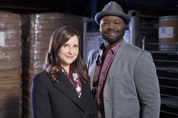 Kellie Martin, Viv Leacock - Záhada Hailey Deanové: Smrt ve službě - Promo