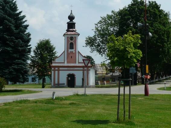 Fotografie - Radošovice - kaplička - 02.07.2010