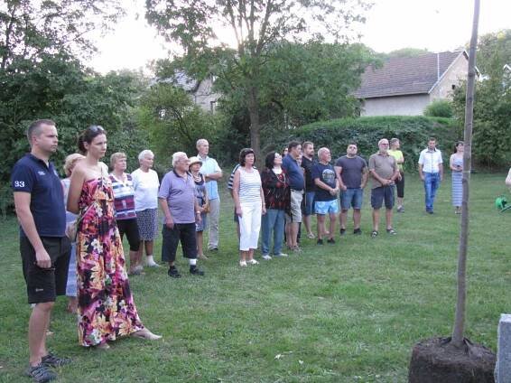 Sázení 4. památné lípy - Obec Nová Ves