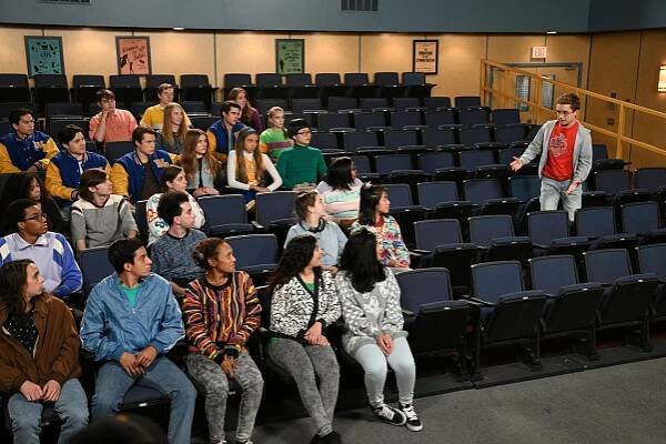Zach Callison, Zayne Emory, Sarah Kaufmann, Kenny Ridwan, Sean Giambrone - Goldbergovi - Quaker Warden - Z filmu