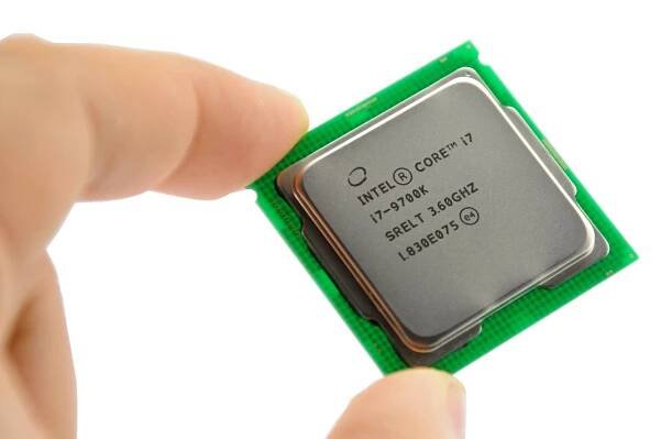 Pozor na falešné CPU Intel! „Bazarové“ kusy mohou být atrapy - HWCooling.net