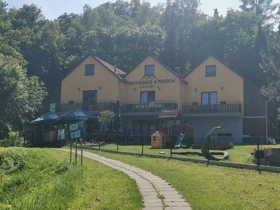 Recenze - Penzion U Hráze • Mapy.com