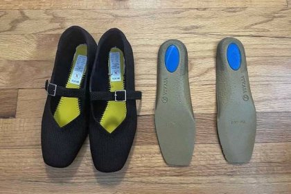 The VIVAIA Square-Toe Mary Jane (Margot Mary Jane) with the insoles removed
