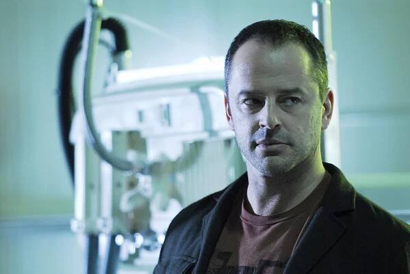 Infected - Z filmu - Gil Bellows