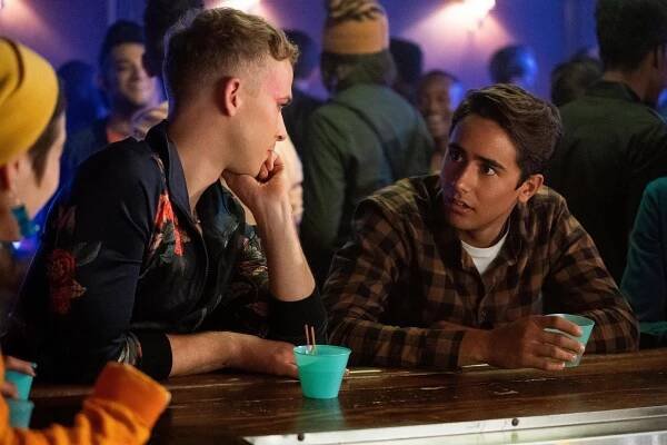 Tommy Dorfman, Michael Cimino - Já, Victor - Klučičí výlet - Z filmu