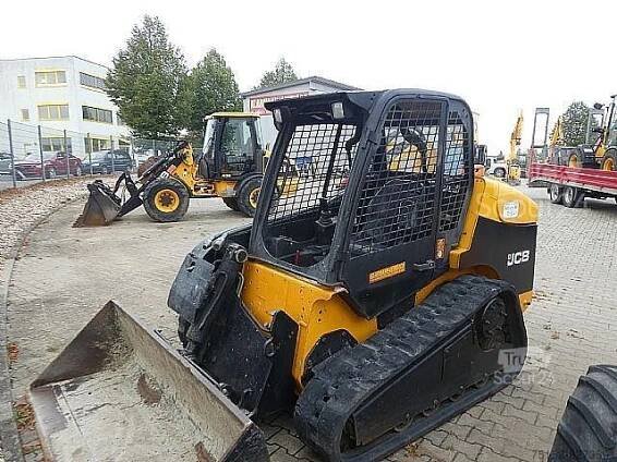 Kompaktní nakladac JCB Robot 190 T HF