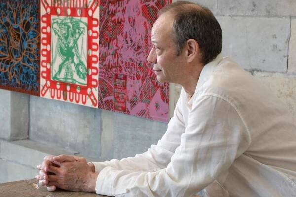 Video Portrait of artist Jean-Pierre Sergent by Vincent Vernier - Luxury Splash of Art