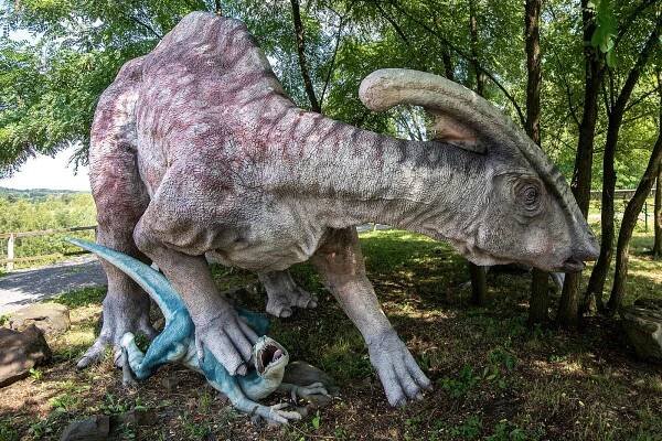 Největší DinoPark v ČR - DinoPark Ostrava v Doubravě na Karvinsku.