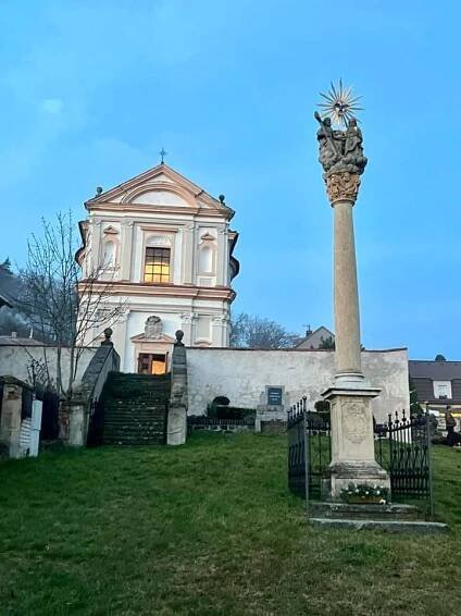 Advent v kostele sv. Vavřince v Mirošovicích dne 27.11.2022 - Oficiální stránka obce Hrobčice