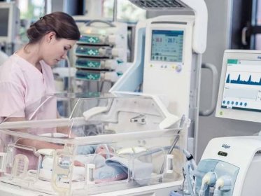 Neonatal Incubators and Thermoregulation - neonatologische-intensivstation-babylog-vn-800-in-neonatal-care-solutions-16-6-D-3156-2019.jpg