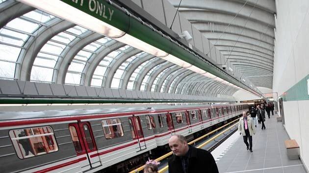 Metro z Dejvic do Motola - Pražský deník