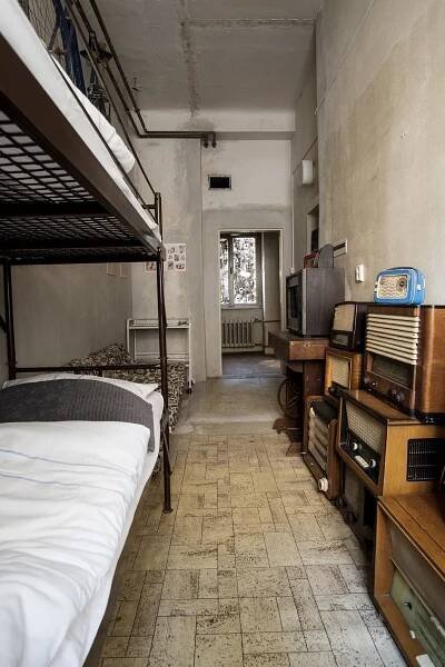 Dopřejte si jedinečný zážitek: netradiční pobyt v muzeu Franz Kafka Špitál