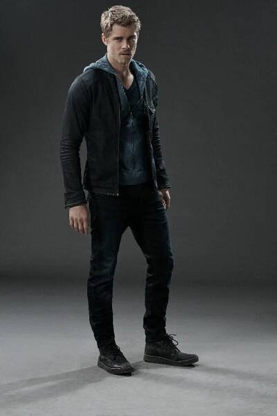 LUKE MITCHELL - LINCOLN - AGENTS OF SHIELD