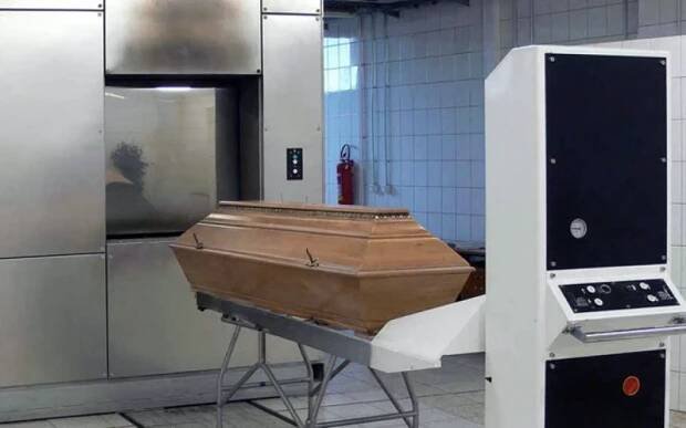 Galerie: Krematoriím z Ostravska došla kapacita, 50 těl bude převezeno jinam - Galerie - Echo24.cz