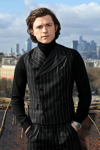 Tom Holland Talks Sobriety, When He Knew He Had An Alcohol Problem