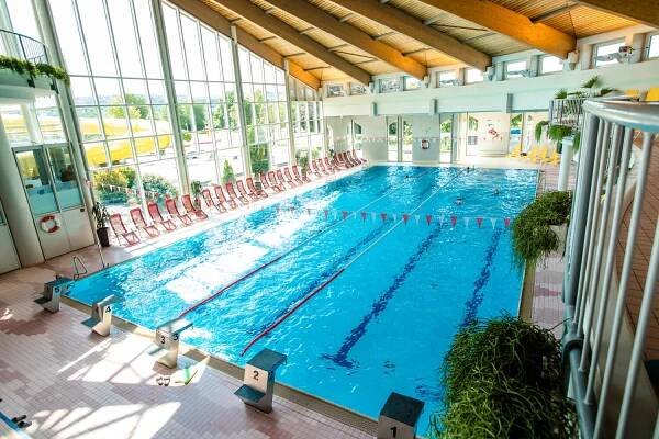» Baden - Freizeitbad Tauris