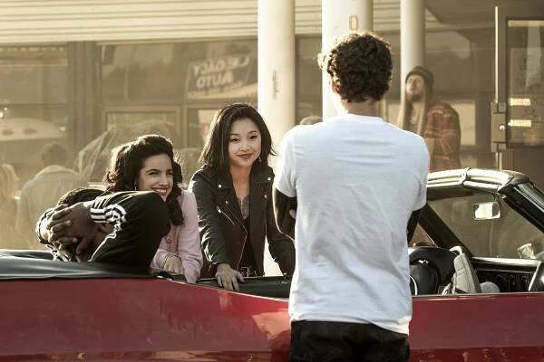 Deadly Class - Saudade - Z filmu - María Gabriela de Faría, Lana Condor