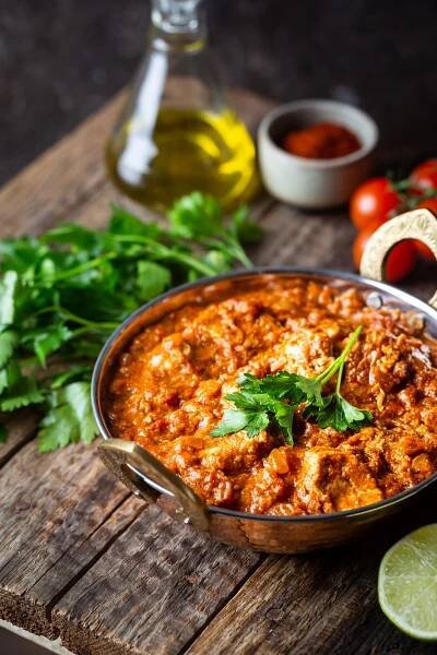 Healthy Chicken Tikka Masala | Slimming World Friendly Recipe - Fatgirlskinny.net | Slimming Recipes, Healthy Eating & Weight