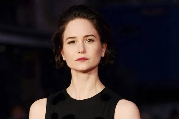 Katherine Waterston