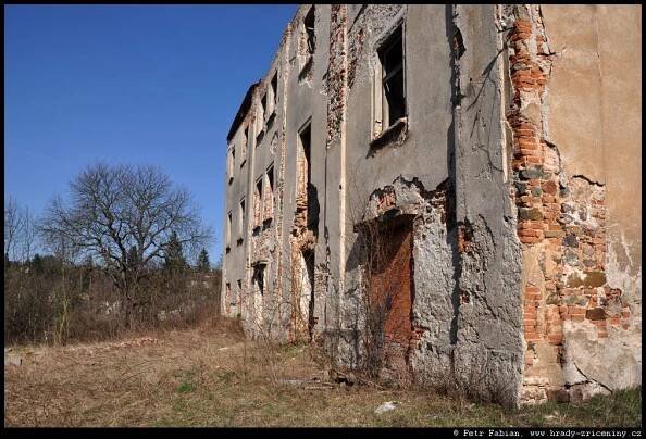 Brnky – fotografie / hrady-zriceniny.cz