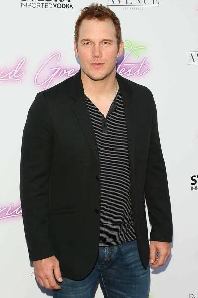 Chris Pratt Warns Fans After Imposter Sets Up Fake Facebook
